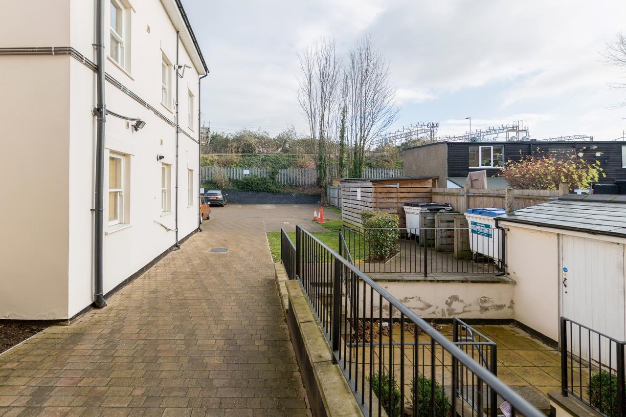 Watford Junction Apartment 외부 사진