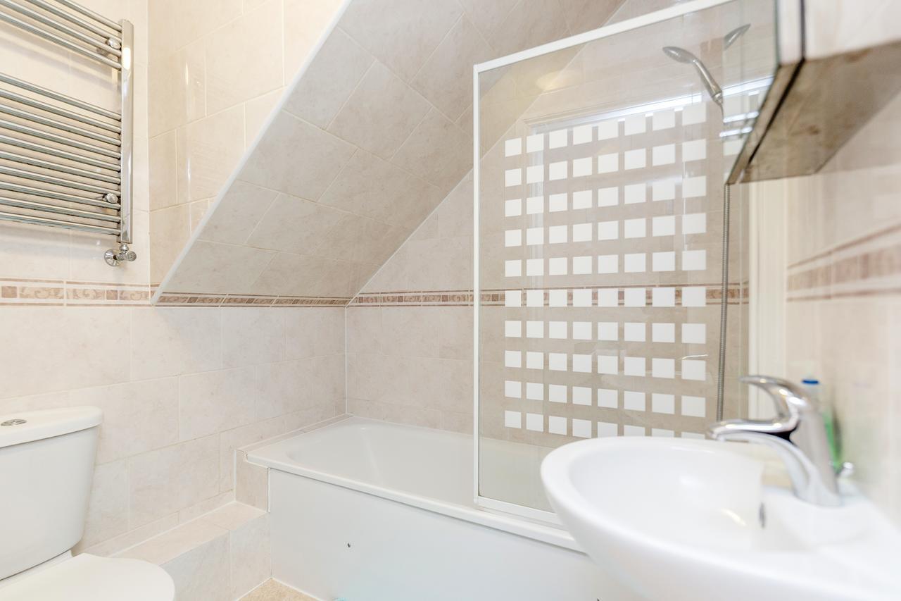Watford Junction Apartment 외부 사진