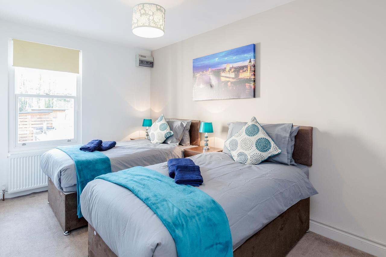 Watford Junction Apartment 외부 사진